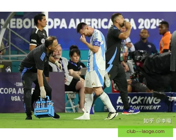 梅西美洲杯决赛受伤退场替补席泪洒赛场瞬间 梅西美洲杯决赛受伤退场替补席泪洒赛场瞬间